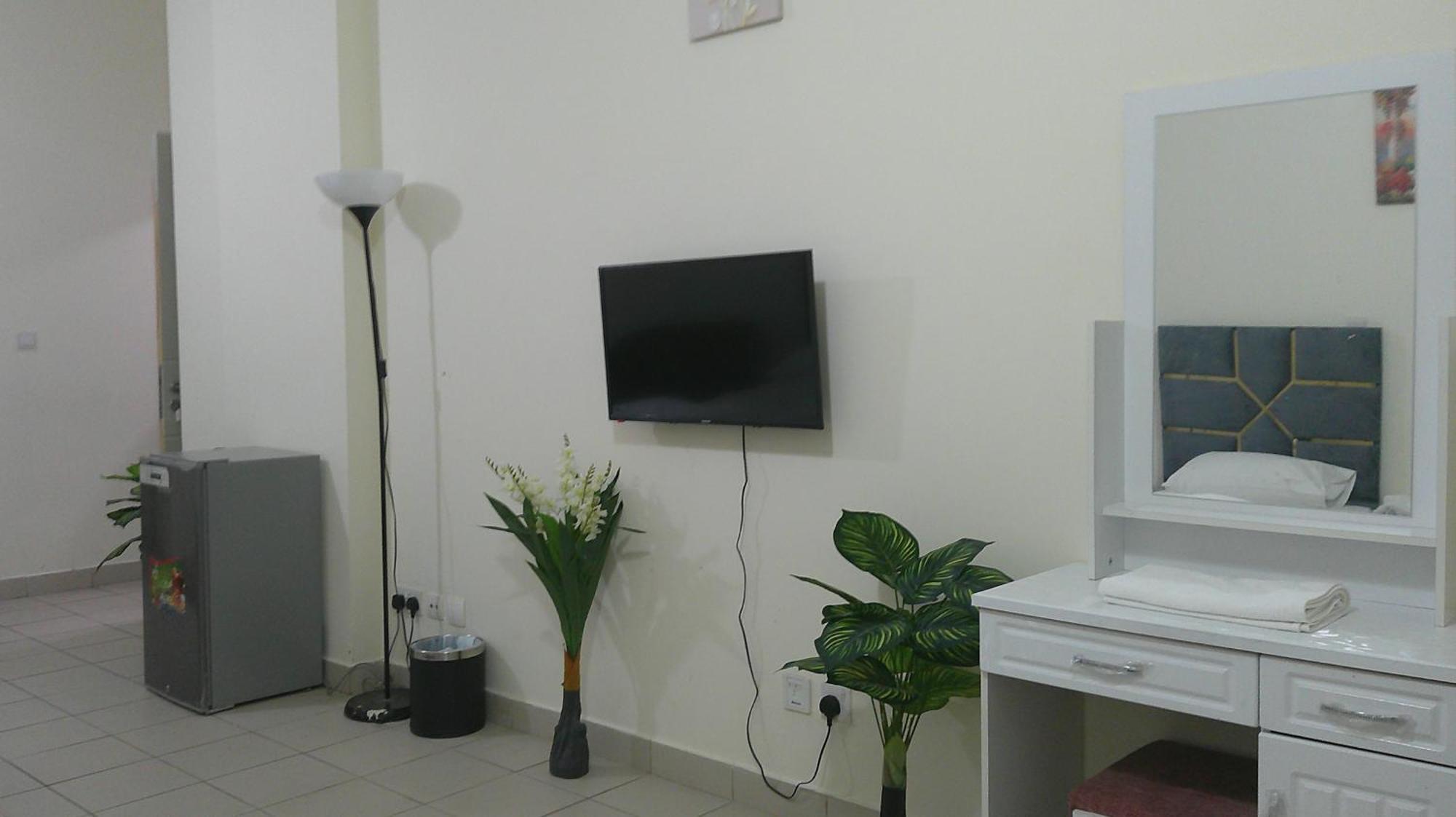 Ruby Star Hostel Dubai F2 ภายนอก รูปภาพ