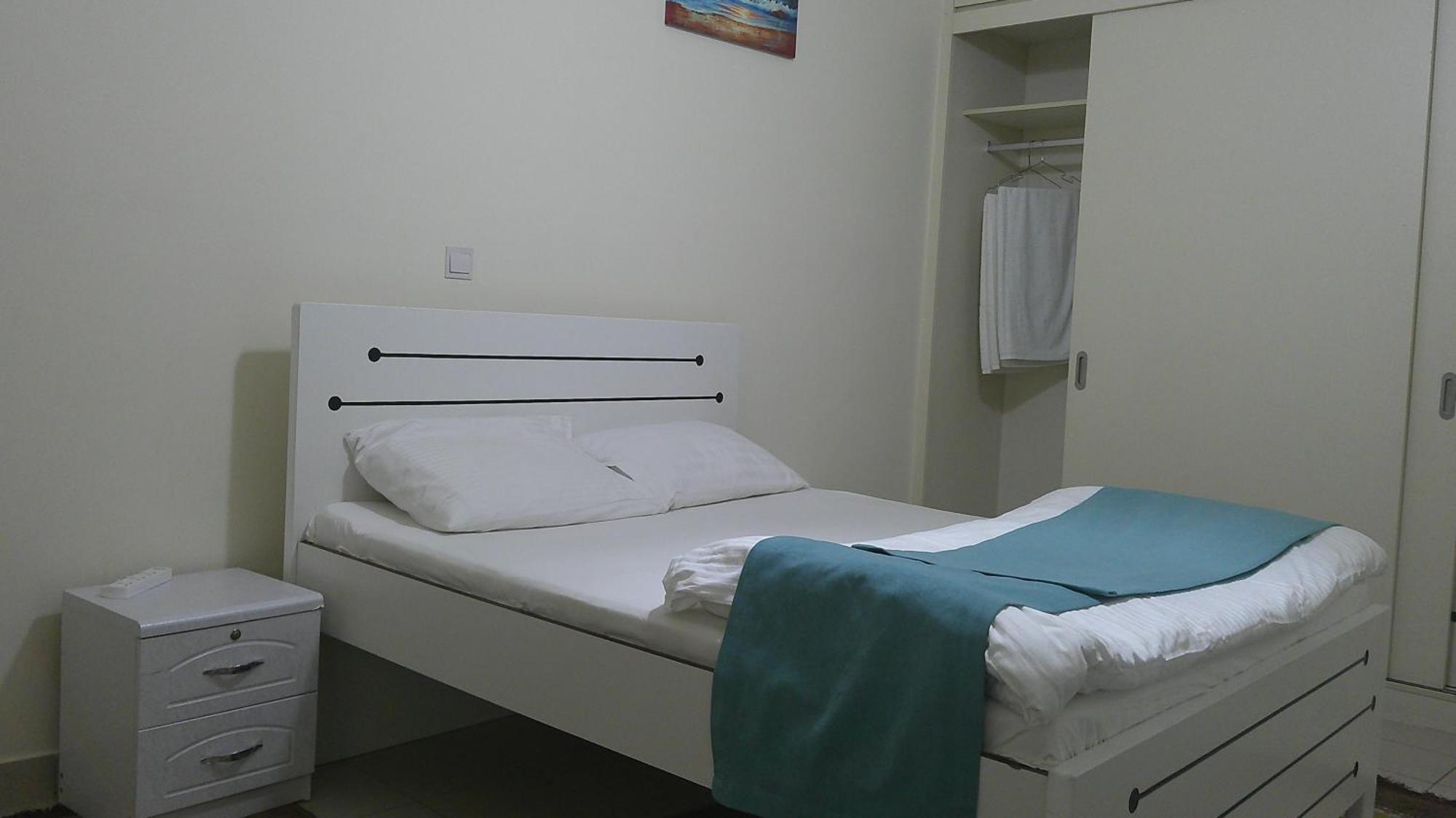 Ruby Star Hostel Dubai F2 ภายนอก รูปภาพ