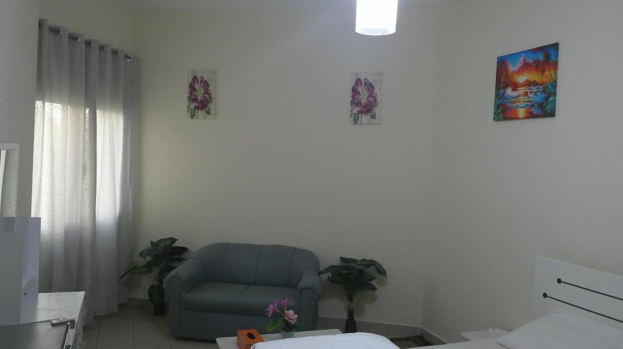 Ruby Star Hostel Dubai F2 ภายนอก รูปภาพ